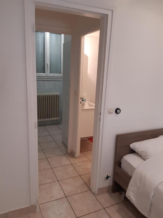 Appartement Aad1 Clamart 200 M Du Tramway T6 St Pave Blc Avec Cuisine Separee Dış mekan fotoğraf