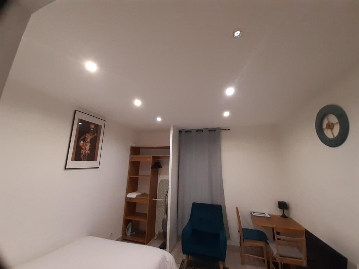 Appartement Aad1 Clamart 200 M Du Tramway T6 St Pave Blc Avec Cuisine Separee Dış mekan fotoğraf