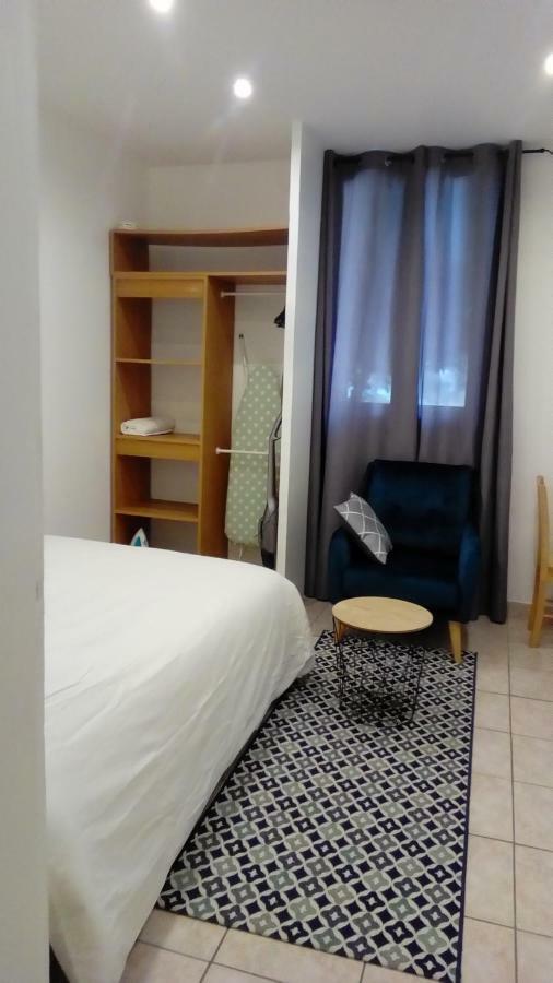 Appartement Aad1 Clamart 200 M Du Tramway T6 St Pave Blc Avec Cuisine Separee Dış mekan fotoğraf